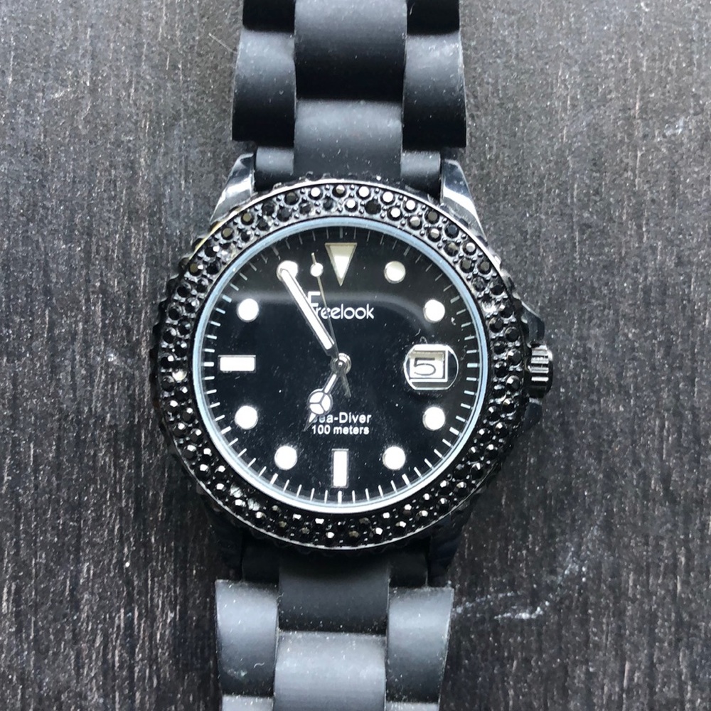 Freelook watch - gently worn